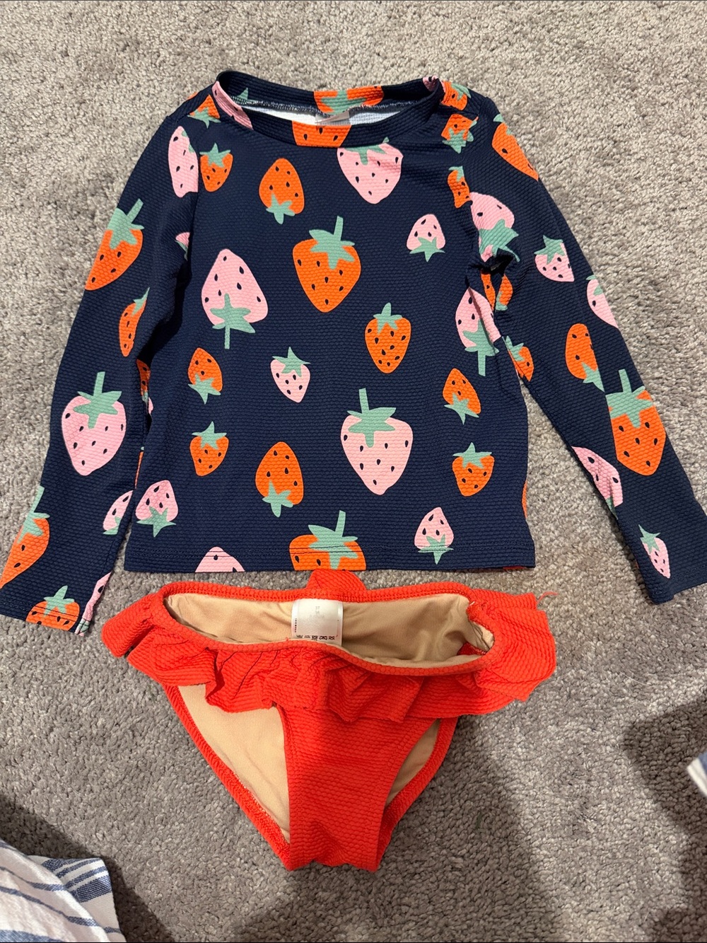 Old Navy Navy Rash Guard Set
